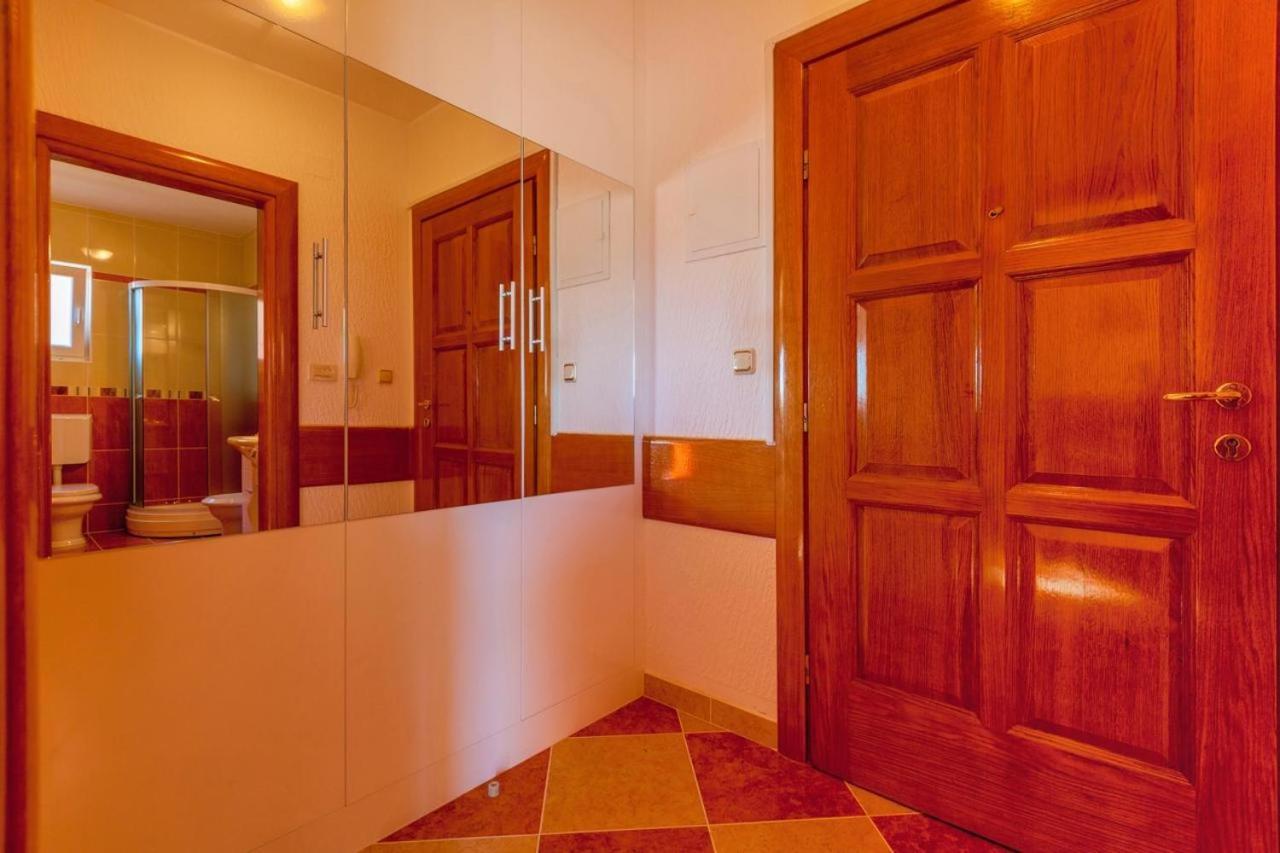 Villa Oleander ดรามัลย์ ภายนอก รูปภาพ